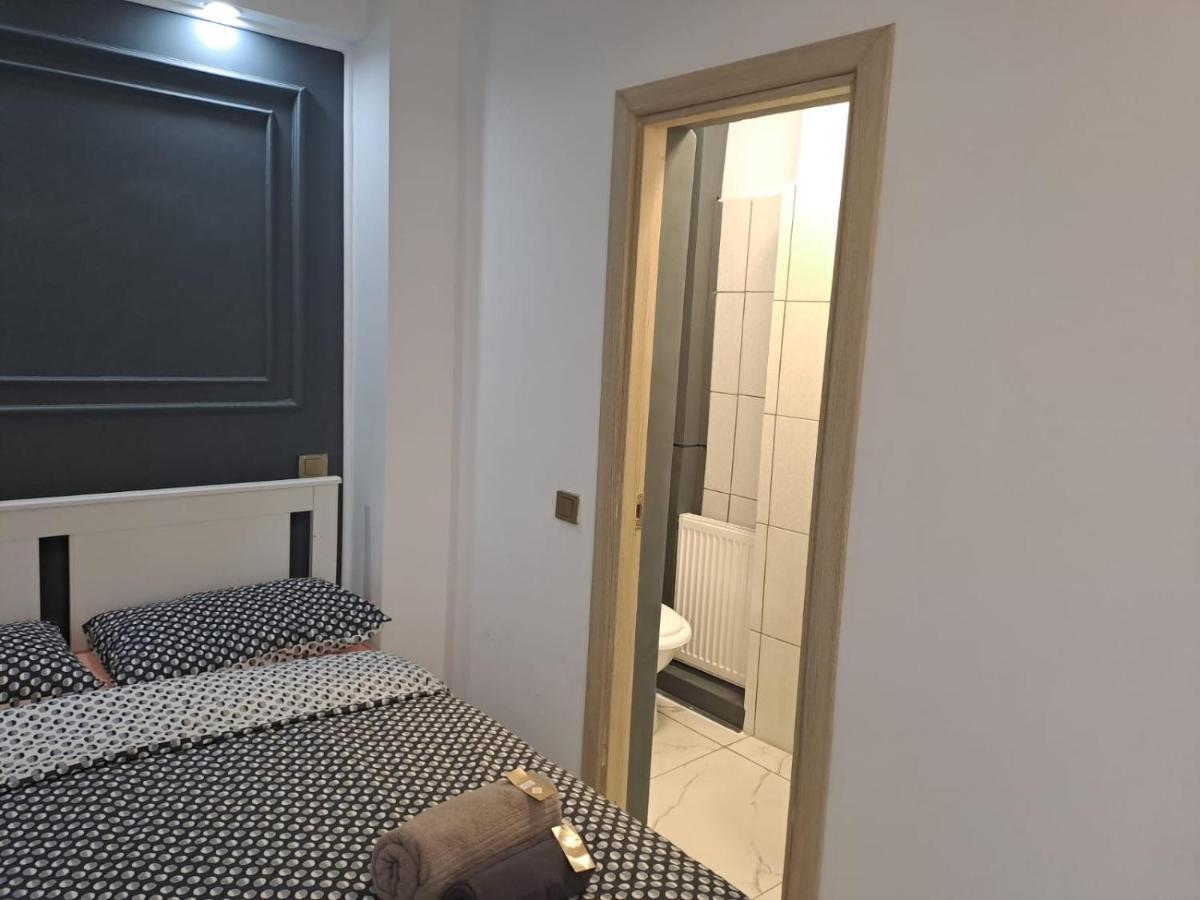 Appartement Deluxe Studio Oldtown à Bucarest Extérieur photo